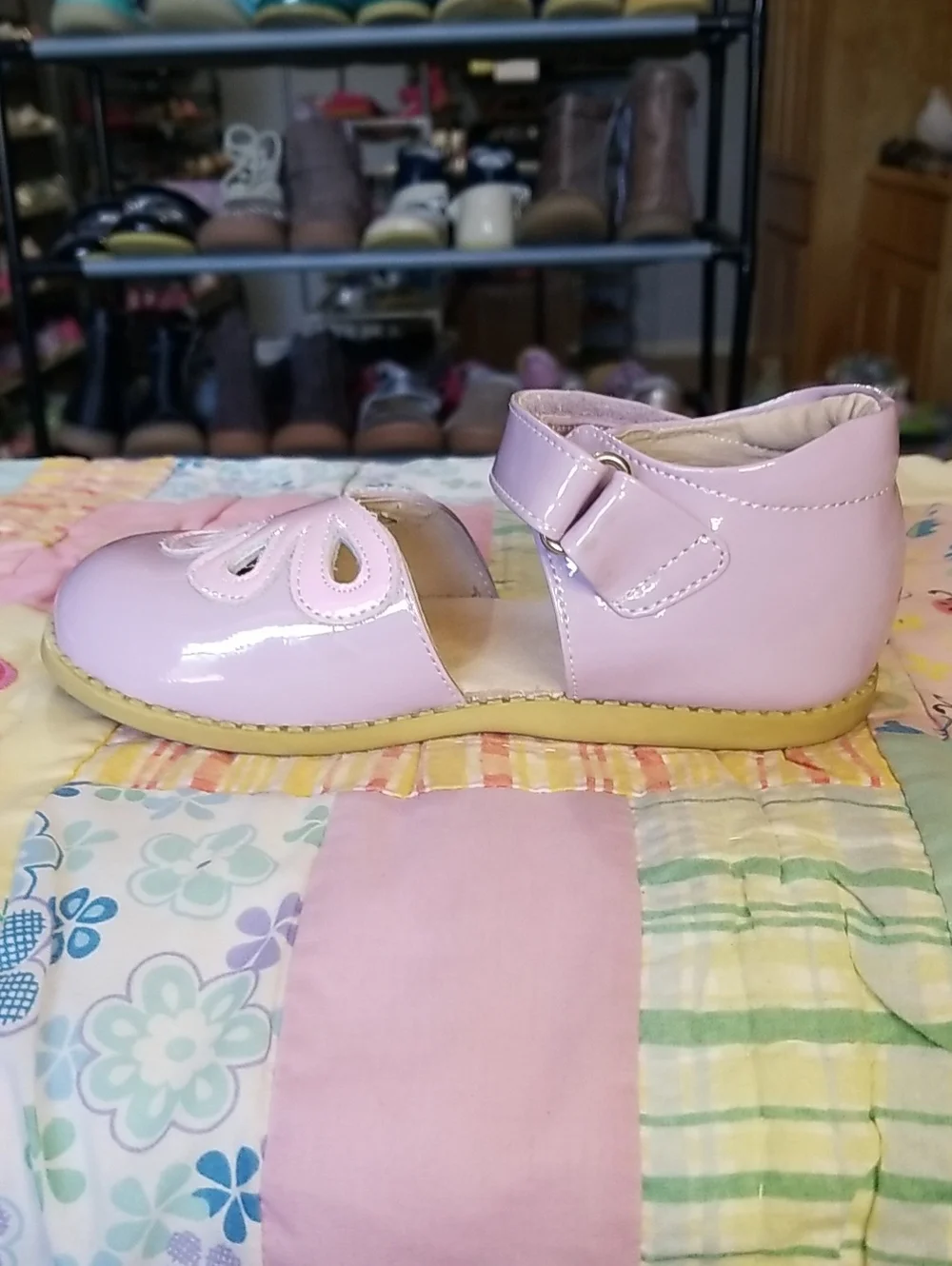 Livie & Luca Lavender & Pink Patent Leather Mary Janes Size 13 Petals